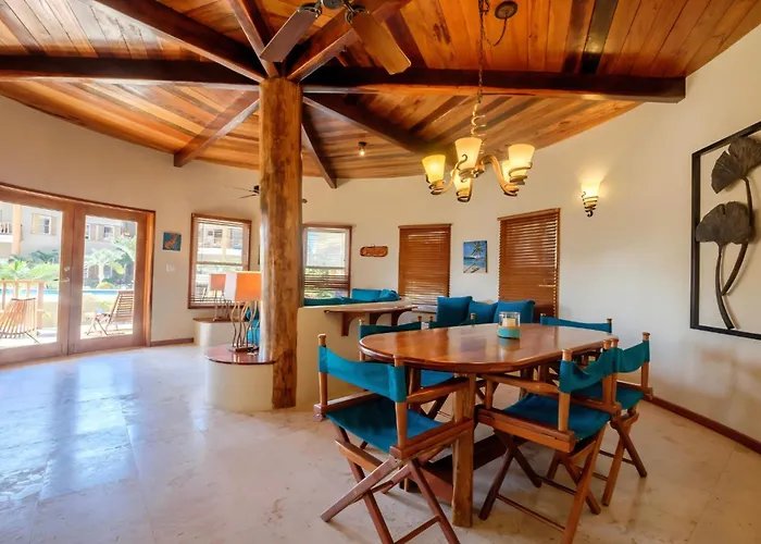 Apartment Indigo Belize 4a